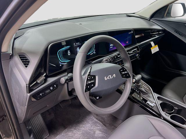 new 2025 Kia Niro car, priced at $30,780