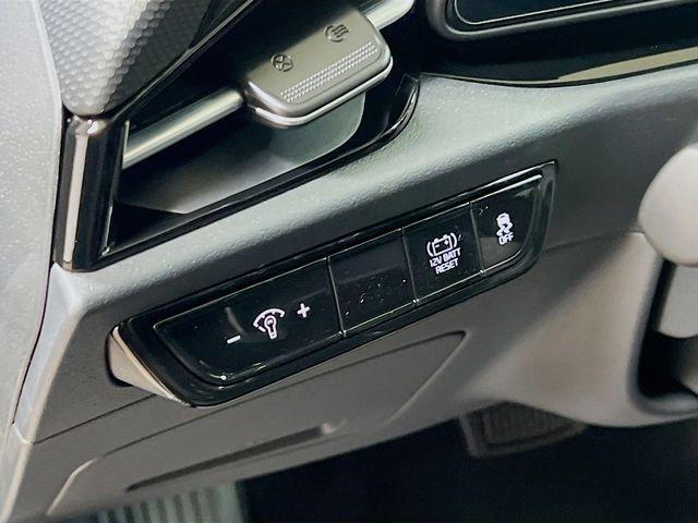 new 2025 Kia Niro car, priced at $30,780