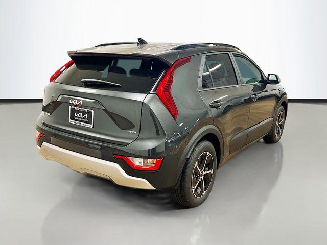 new 2025 Kia Niro car, priced at $30,780