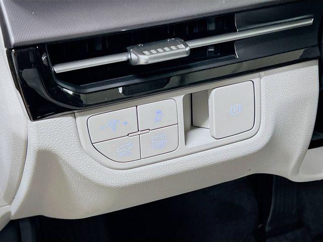 new 2026 Kia Sportage Hybrid car, priced at $39,374