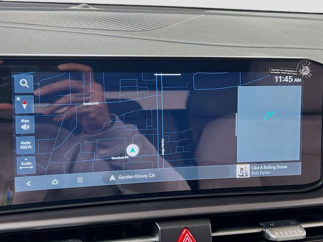new 2026 Kia Sportage Hybrid car, priced at $39,374