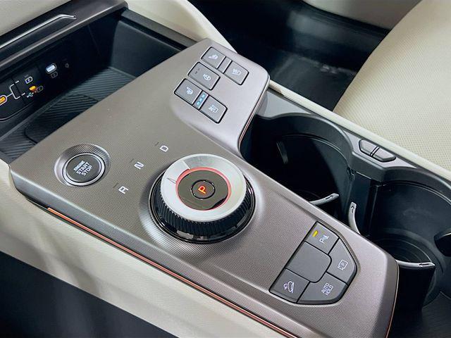 new 2026 Kia Sportage Hybrid car, priced at $39,374