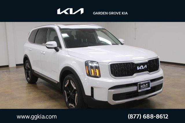 new 2025 Kia Telluride car, priced at $43,155