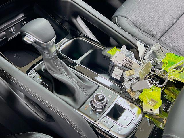 new 2025 Kia Telluride car, priced at $47,200