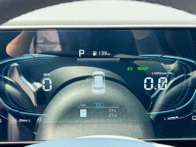 new 2025 Kia Niro car, priced at $31,455