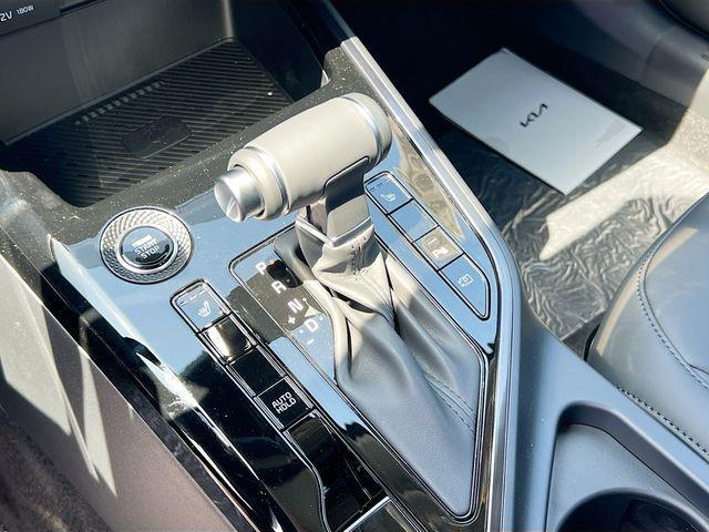 new 2025 Kia Niro car, priced at $31,455