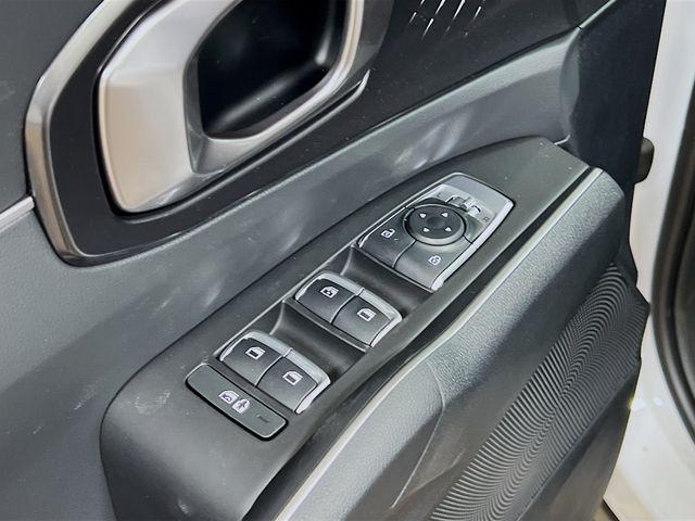 new 2025 Kia Sorento car, priced at $36,555