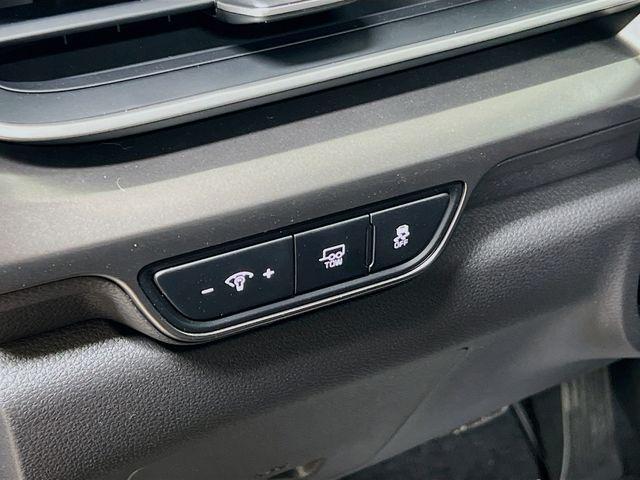 new 2025 Kia Carnival Hybrid car, priced at $49,630