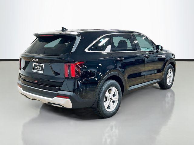 new 2025 Kia Sorento car, priced at $31,630