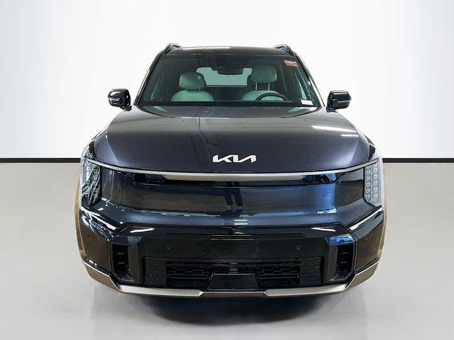 new 2026 Kia EV9 car, priced at $67,120