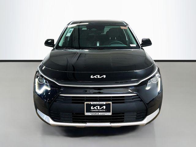 new 2025 Kia Niro car, priced at $27,555