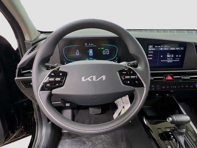 new 2025 Kia Niro car, priced at $27,555