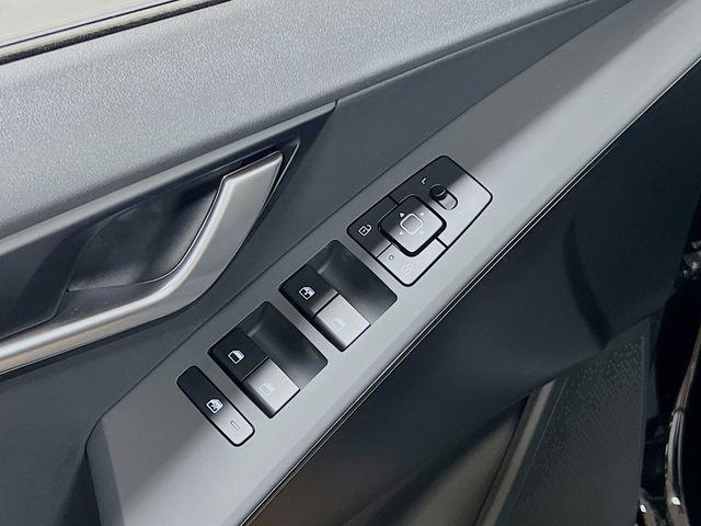 new 2025 Kia Niro car, priced at $27,555