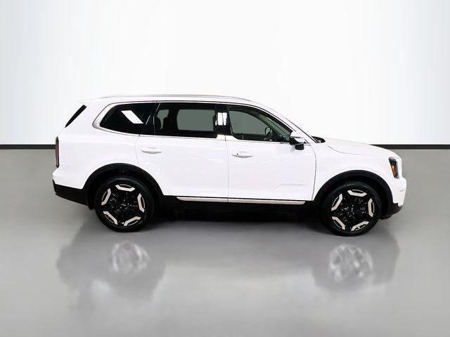 used 2024 Kia Telluride car, priced at $39,794