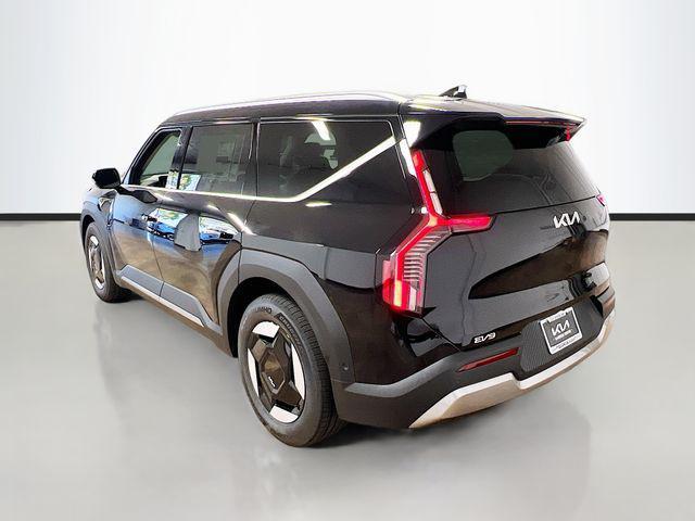 new 2026 Kia EV9 car, priced at $60,720