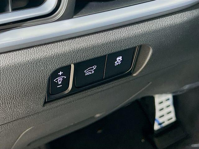 new 2025 Kia Sorento Hybrid car, priced at $49,320
