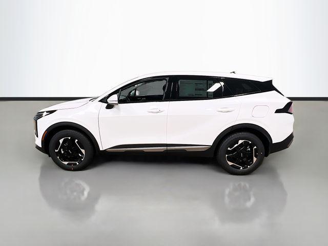 new 2026 Kia Sportage car, priced at $33,180