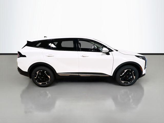 new 2026 Kia Sportage car, priced at $33,180