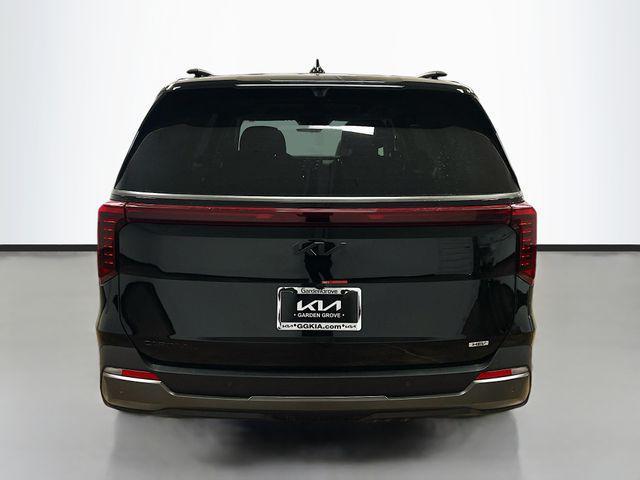 new 2025 Kia Carnival Hybrid car, priced at $54,410