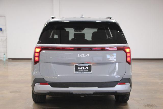 new 2025 Kia Carnival car, priced at $44,355