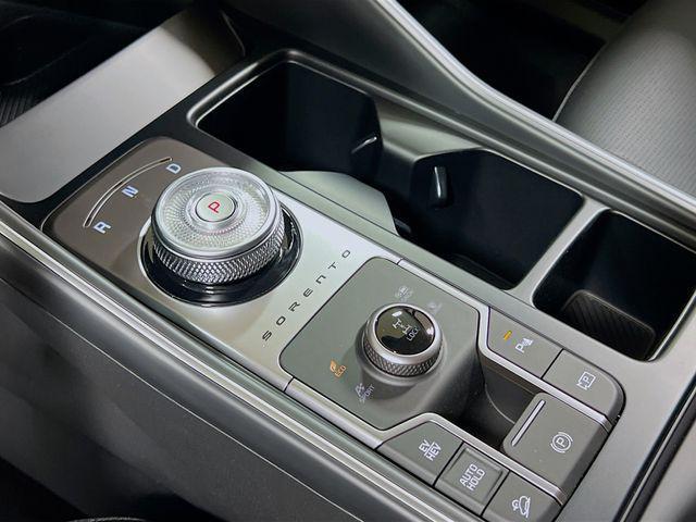 new 2025 Kia Sorento Plug-In Hybrid car, priced at $43,660