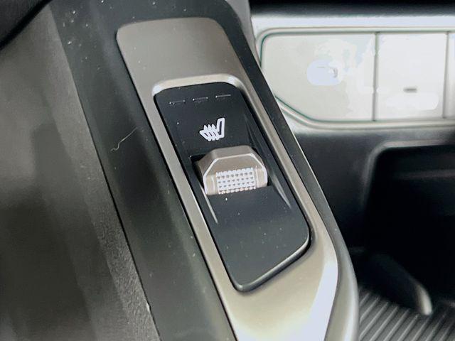 new 2025 Kia Sorento Plug-In Hybrid car, priced at $43,660