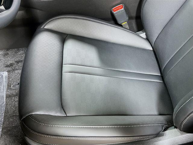 new 2025 Kia Sorento Plug-In Hybrid car, priced at $43,660