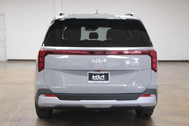 new 2025 Kia Carnival Hybrid car, priced at $44,480