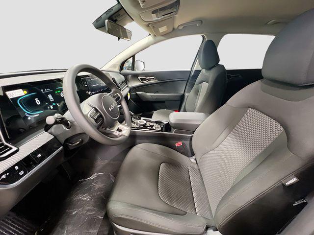 new 2025 Kia Sportage Hybrid car, priced at $30,895