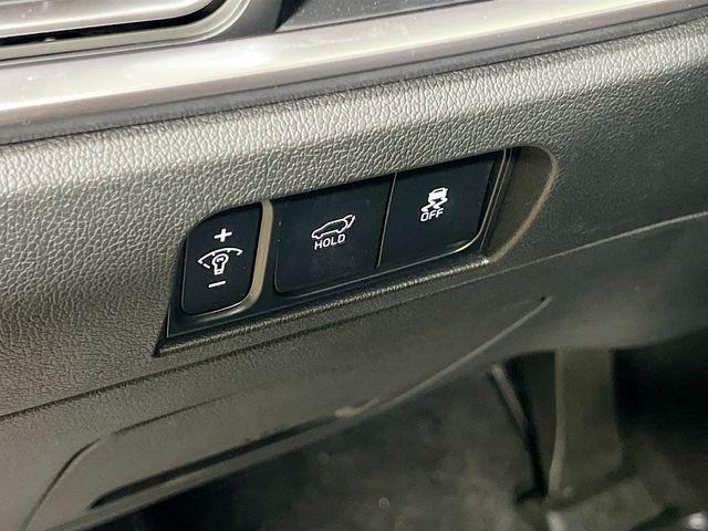new 2025 Kia Sorento Hybrid car, priced at $39,325