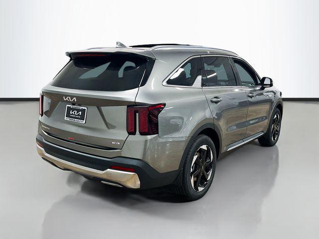 new 2025 Kia Sorento Hybrid car, priced at $40,630