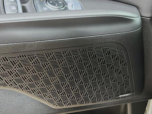 new 2026 Kia Carnival Hybrid car, priced at $51,558