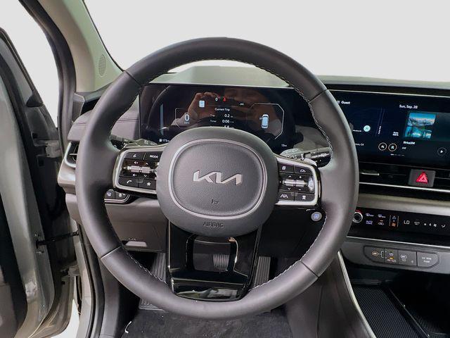 new 2026 Kia Carnival Hybrid car, priced at $51,558