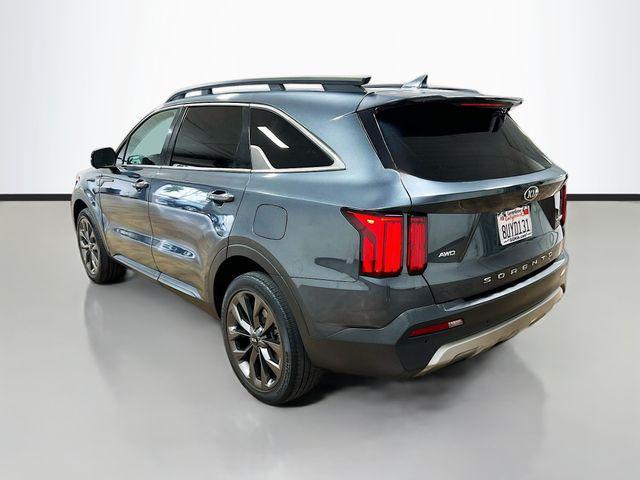 used 2021 Kia Sorento car, priced at $28,892