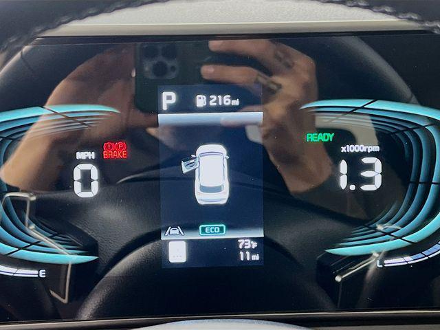 new 2025 Kia Sportage Hybrid car, priced at $36,140