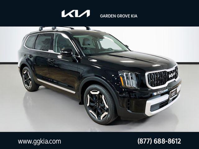 new 2025 Kia Telluride car, priced at $39,939
