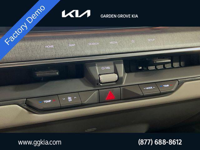 new 2025 Kia EV9 car, priced at $57,315
