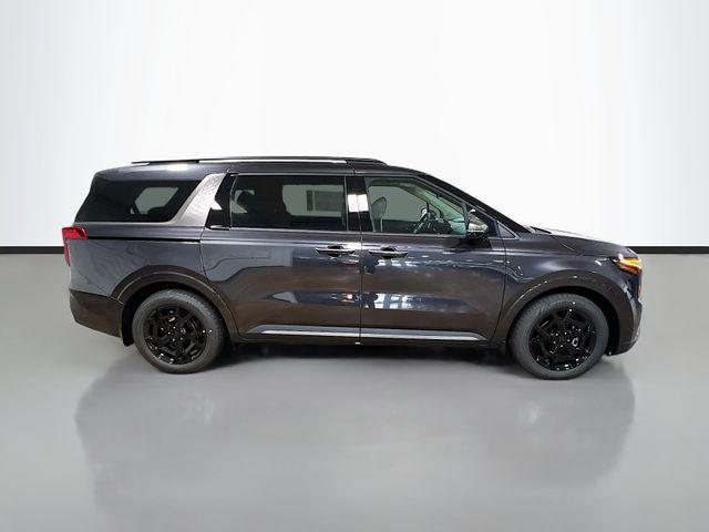 new 2025 Kia Carnival Hybrid car, priced at $50,420