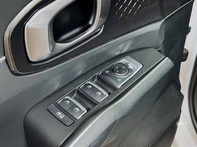 new 2025 Kia Sorento car, priced at $37,355