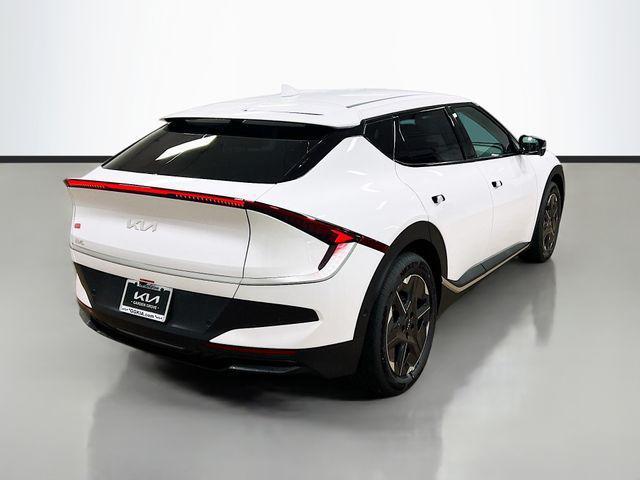 new 2025 Kia EV6 car, priced at $46,875