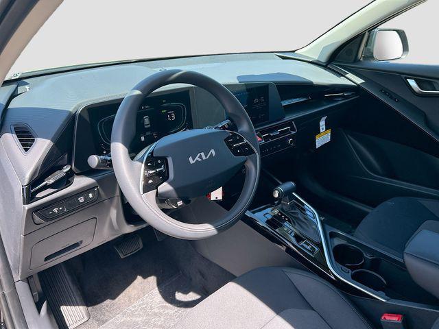 new 2025 Kia Niro car, priced at $27,555