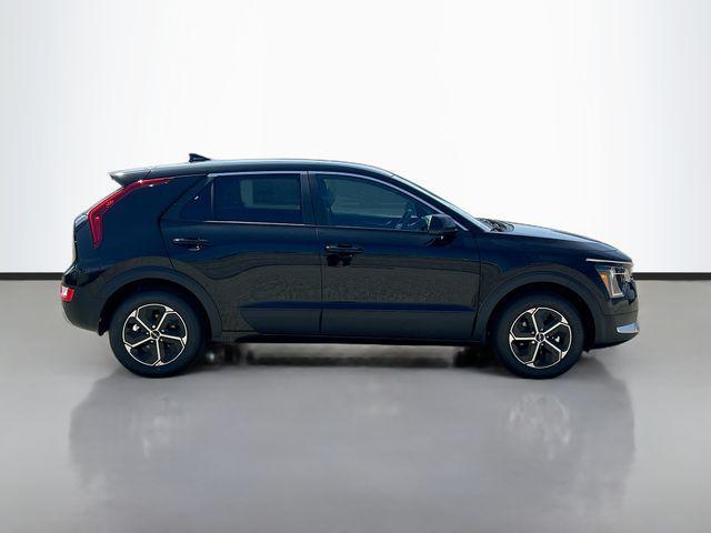new 2025 Kia Niro car, priced at $27,555