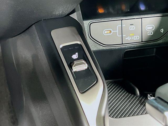new 2025 Kia Sorento car, priced at $37,355