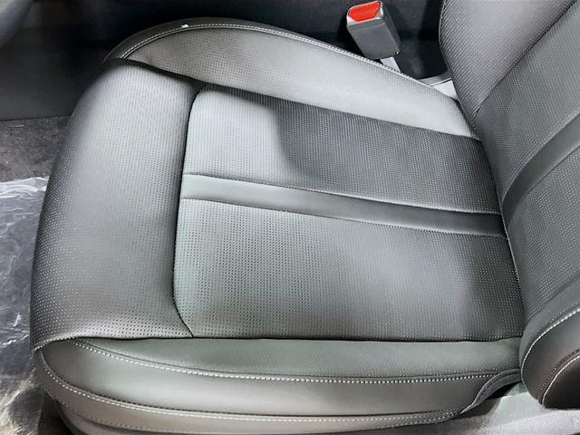 new 2025 Kia Sorento car, priced at $37,355