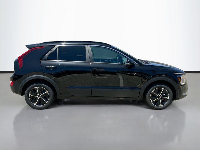 new 2025 Kia Niro car, priced at $31,310