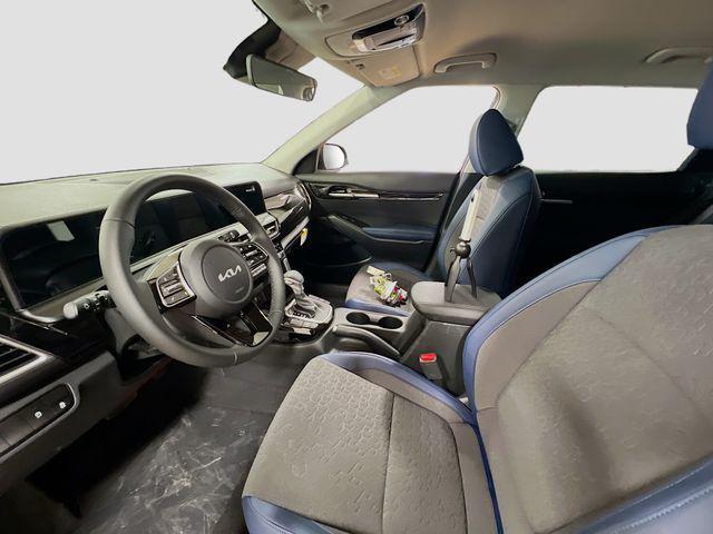 new 2025 Kia Seltos car, priced at $26,425