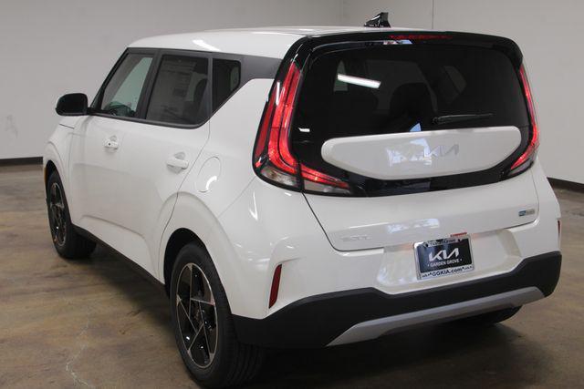 new 2025 Kia Soul car, priced at $25,485