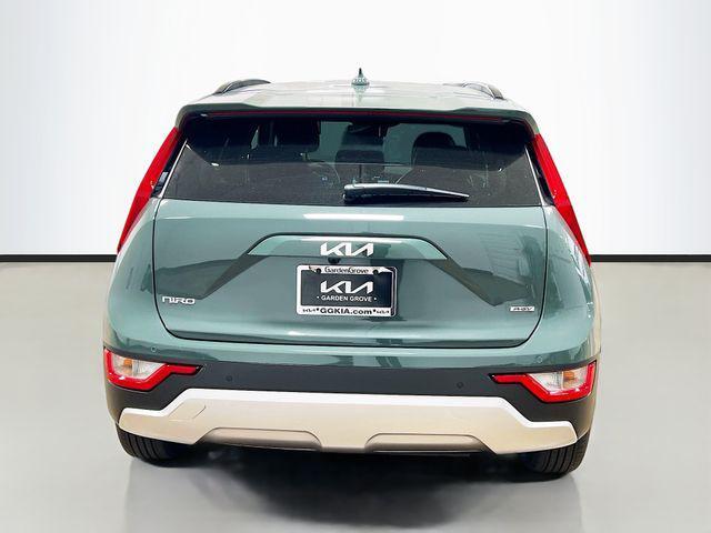 new 2025 Kia Niro Plug-In Hybrid car, priced at $35,310