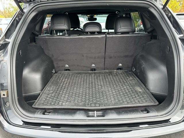 used 2023 Jeep Compass car, priced at $22,999