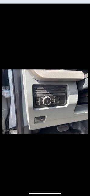 new 2025 Ford F-250 car, priced at $51,561